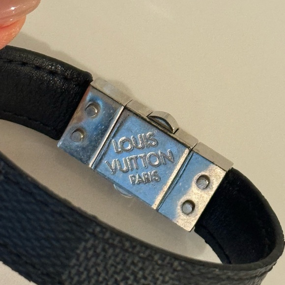 men's LV Leather and Silver Combo Bracelet - Picture 4 of 4